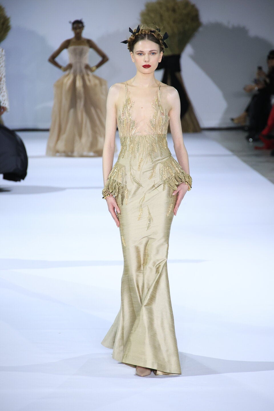 Die Mode von Yanina Couture beeindruckte die Stars.