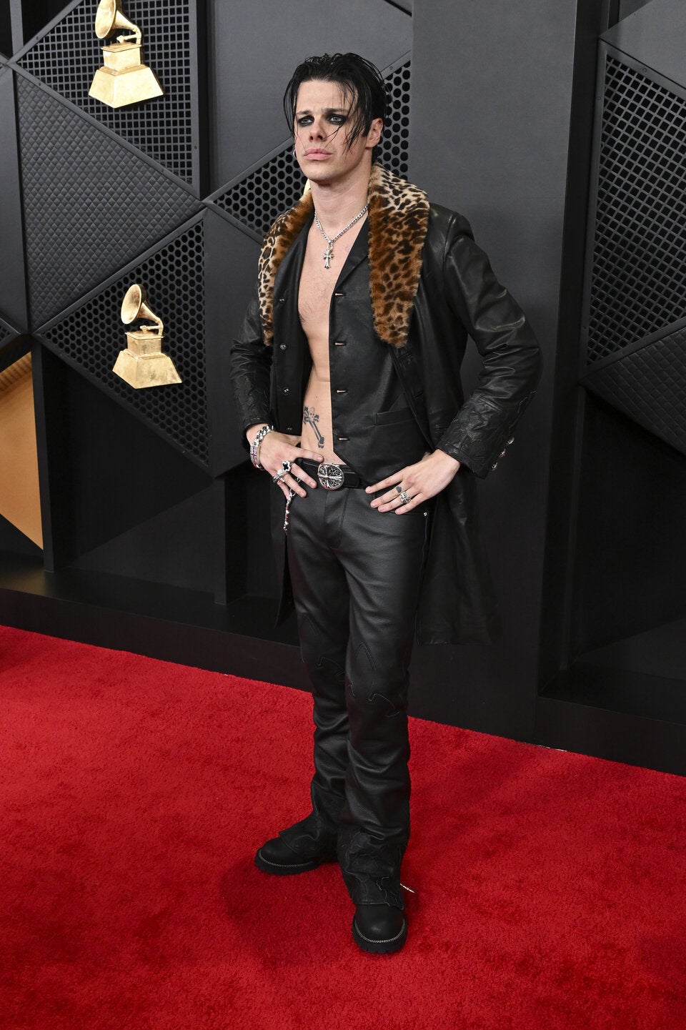 Vom Glamour zum Grusel: Die peinlichsten Outfits der Grammys 2026
