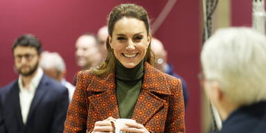 Wow-Auftritt: Prinzessin Kate &uuml;berrascht mit DIESER Trendfarbe