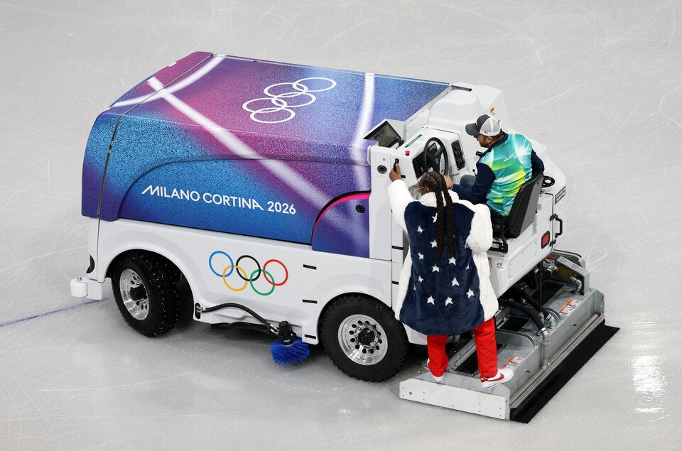 Gold, Glitzer & Gangsta-Vibes: Snoop rockt die Winterspiele