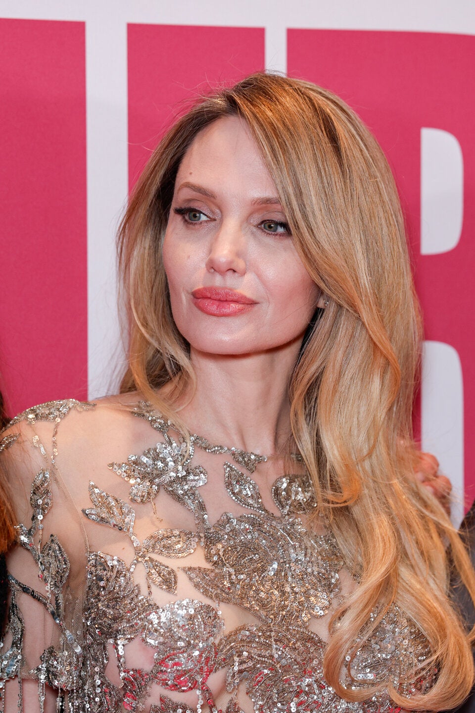 Haarfarbentrends Frühling 2026: Diese Nuancen sehen Sie jetzt überall