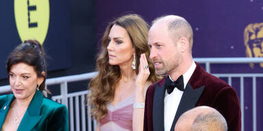 Nach Andrew-Festnahme: Erster Auftritt von Kate & William