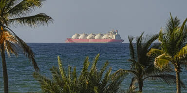 Iran &ouml;ffnet Stra&szlig;e von Hormuz - Trump blockiert weiter