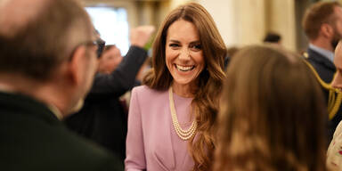 R&uuml;hrend: Diese emotionale Botschaft steckt hinter Prinzessin Kates Look