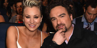 Kaley Cuoco, Johnny Galecki