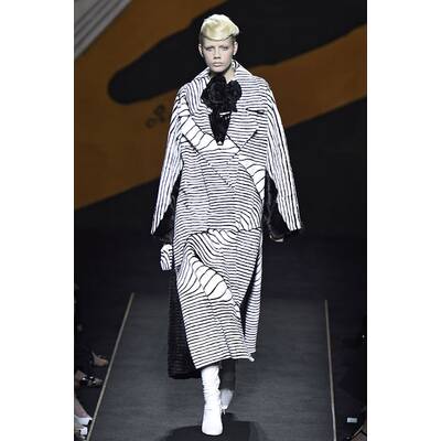 Fendi Haute Couture Fall/Winter 2015/2016