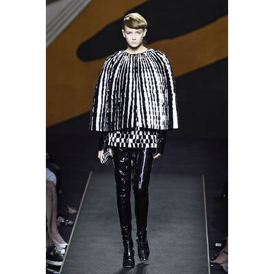 Fendi Haute Couture Fall/Winter 2015/2016