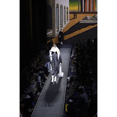 Fendi Haute Couture Fall/Winter 2015/2016