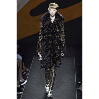 Fendi Haute Couture Fall/Winter 2015/2016