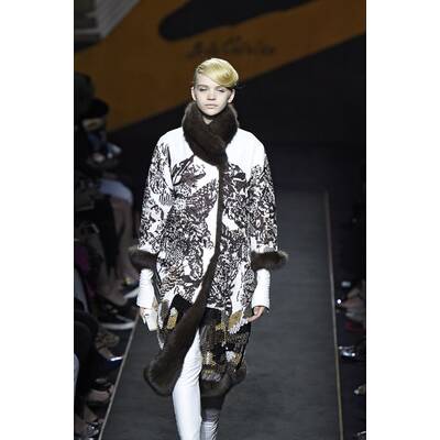 Fendi Haute Couture Fall/Winter 2015/2016