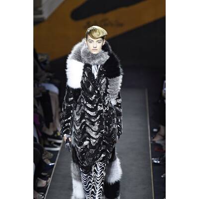 Fendi Haute Couture Fall/Winter 2015/2016