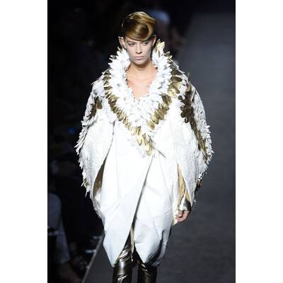 Fendi Haute Couture Fall/Winter 2015/2016