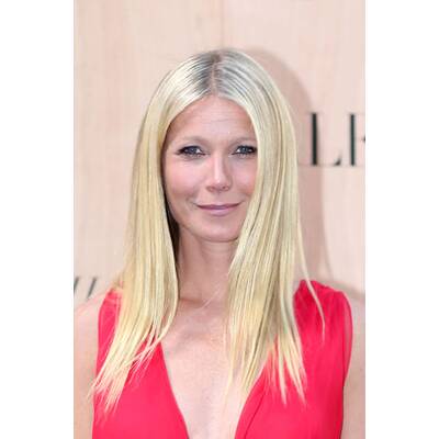 Gwyneth Paltrow in Valentino 