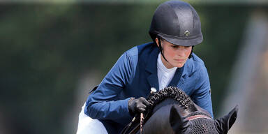 Onassis im Anflug auf Wien