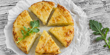 Fr&uuml;herd&auml;pfeltortilla