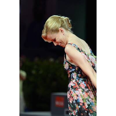 Elizabeth Banks - Kleiderpanne in Venedig