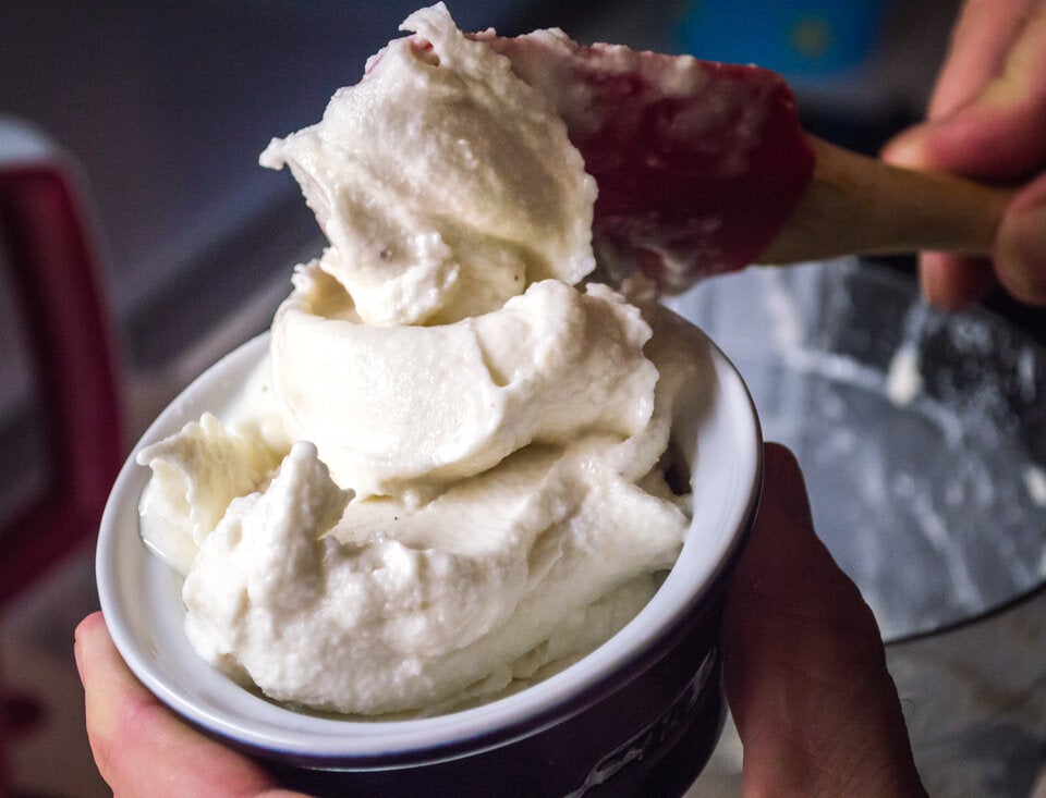 Ohne Eismaschine: Diese einfachen Eis-Rezepte für zuhause gelingen garantiert