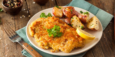 &Ouml;sterreichische Klassiker leicht gemacht: So gelingen Schnitzel, Gulasch & Co.