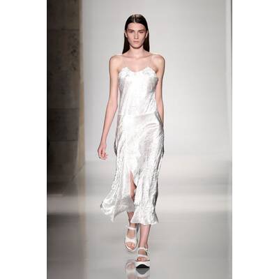 NYFW Victoria Beckham Spring 2016 