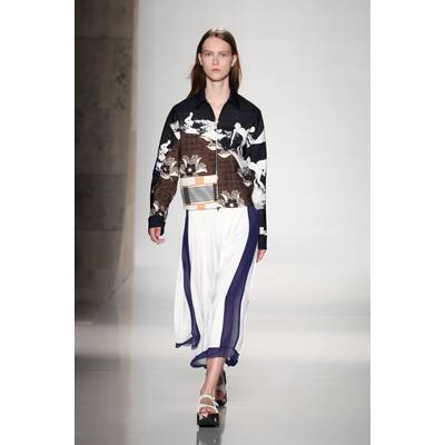 NYFW Victoria Beckham Spring 2016 