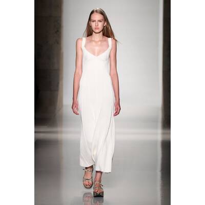 NYFW Victoria Beckham Spring 2016 