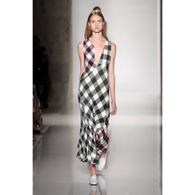 NYFW Victoria Beckham Spring 2016 