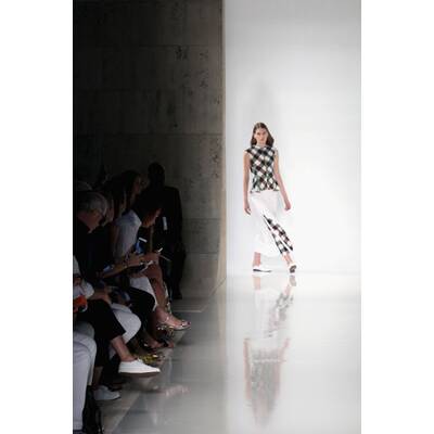 NYFW Victoria Beckham Spring 2016 