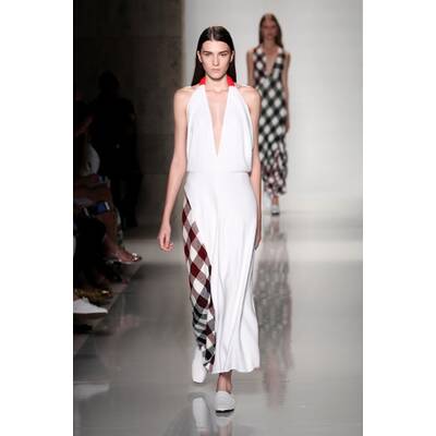 NYFW Victoria Beckham Spring 2016 