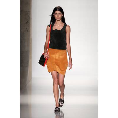 NYFW Victoria Beckham Spring 2016 