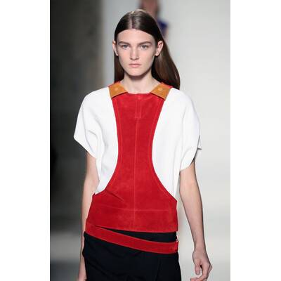 NYFW Victoria Beckham Spring 2016 