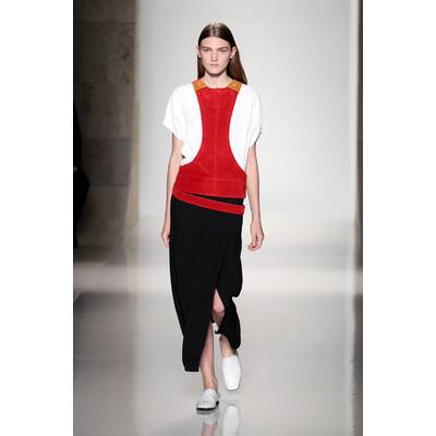 NYFW Victoria Beckham Spring 2016 