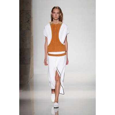 NYFW Victoria Beckham Spring 2016 
