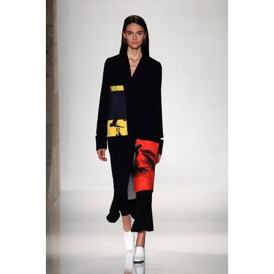 NYFW Victoria Beckham Spring 2016 