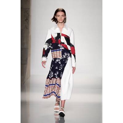 NYFW Victoria Beckham Spring 2016 