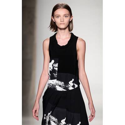 NYFW Victoria Beckham Spring 2016 