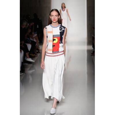 NYFW Victoria Beckham Spring 2016 