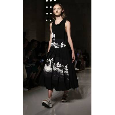 NYFW Victoria Beckham Spring 2016 