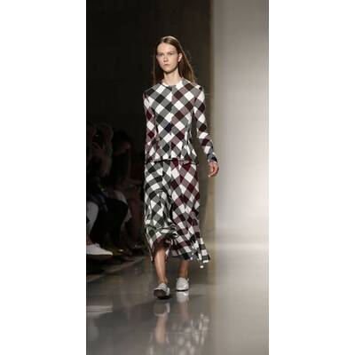 NYFW Victoria Beckham Spring 2016 