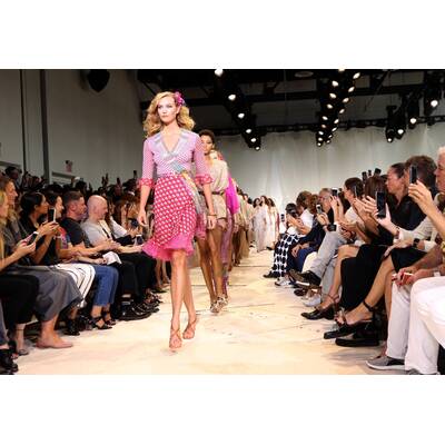 NYFW Diane von Fürstenberg Spring 2016 