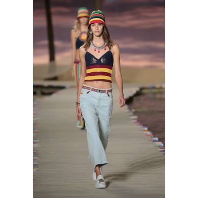 NYFW Tommy Hilfiger Women's Spring 2016
