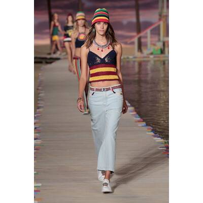 NYFW Tommy Hilfiger Women's Spring 2016