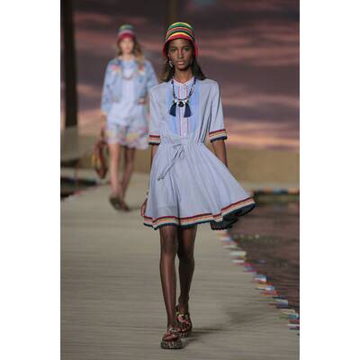 NYFW Tommy Hilfiger Women's Spring 2016