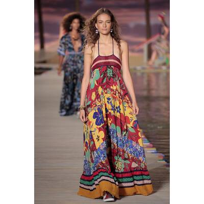 NYFW Tommy Hilfiger Women's Spring 2016