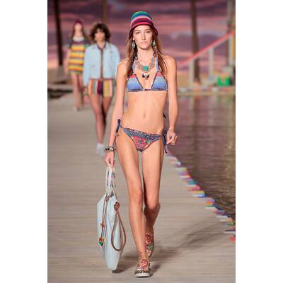 NYFW Tommy Hilfiger Women's Spring 2016
