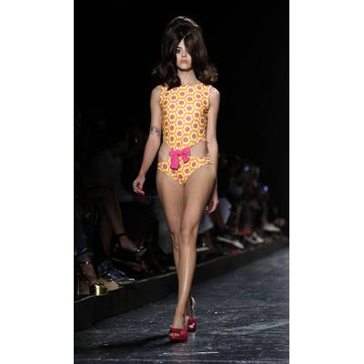 NYFW Jeremy Scott Spring 2016