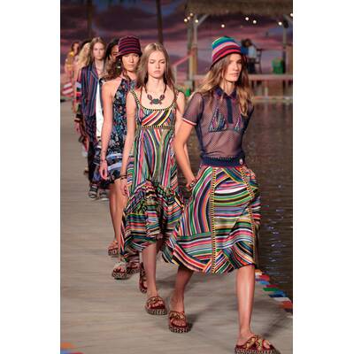 NYFW Tommy Hilfiger Women's Spring 2016
