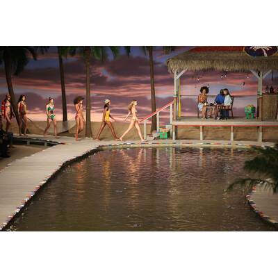 NYFW Tommy Hilfiger Women's Spring 2016