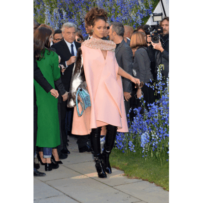 Rihanna bei Dior