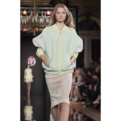 Valentin Yudashkin Spring/Summer 2016