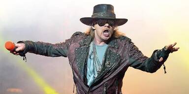 Steigt Axl Rose jetzt bei AC/DC ein?